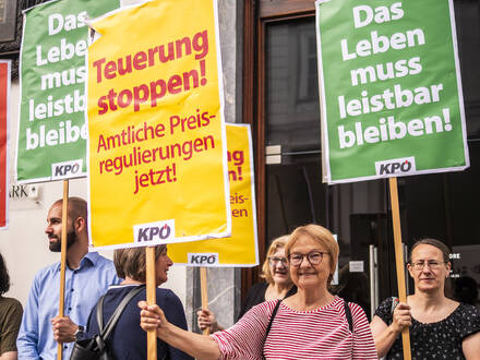 Teuerung-stoppen-Taferlfoto.jpg