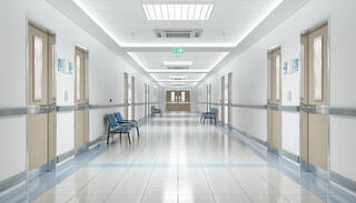 Krankenhaus-Pflege-Spital-Pfleger-LKH-3.jpg