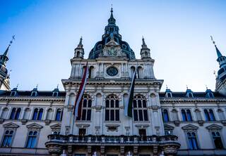 Rathaus-Graz-Leonhard-Niederwimmer-Pixabay.jpg